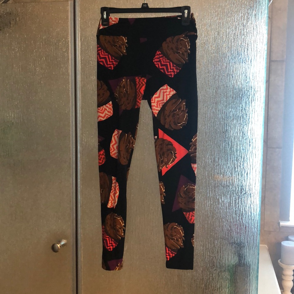 Lularoe cupcake legging